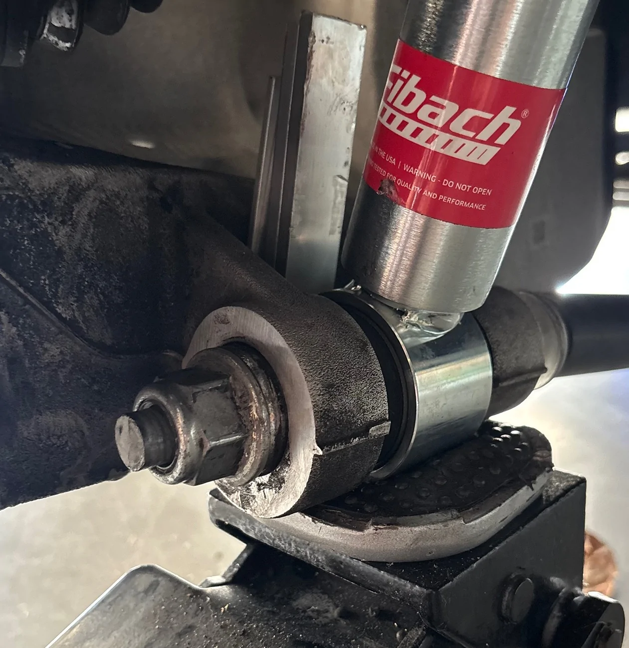 Ford F-150 Lightning Needed: torque values for the Lightning ER front and rear shock mounting bolts. IMG_3823