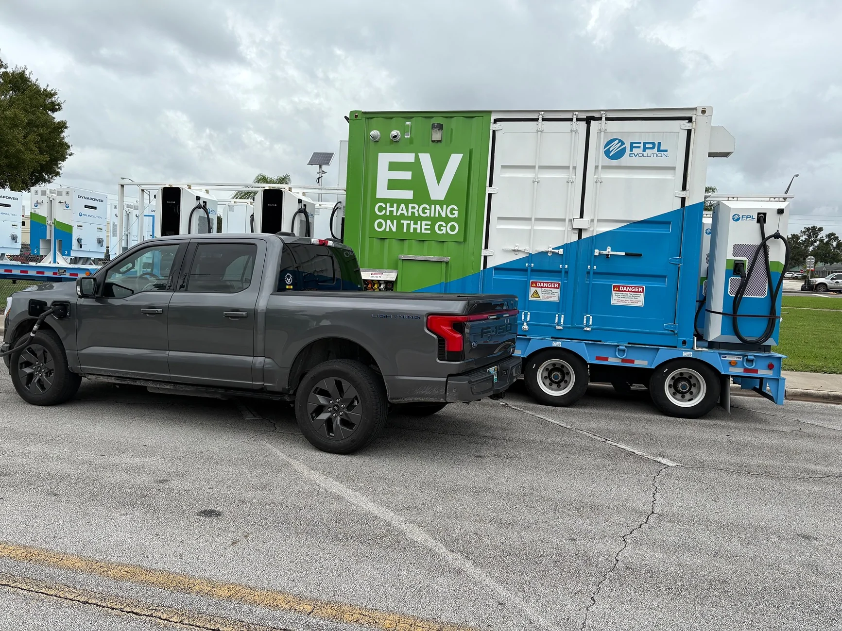 Ford F-150 Lightning Charging Lightning from a generator 1763524973122-x