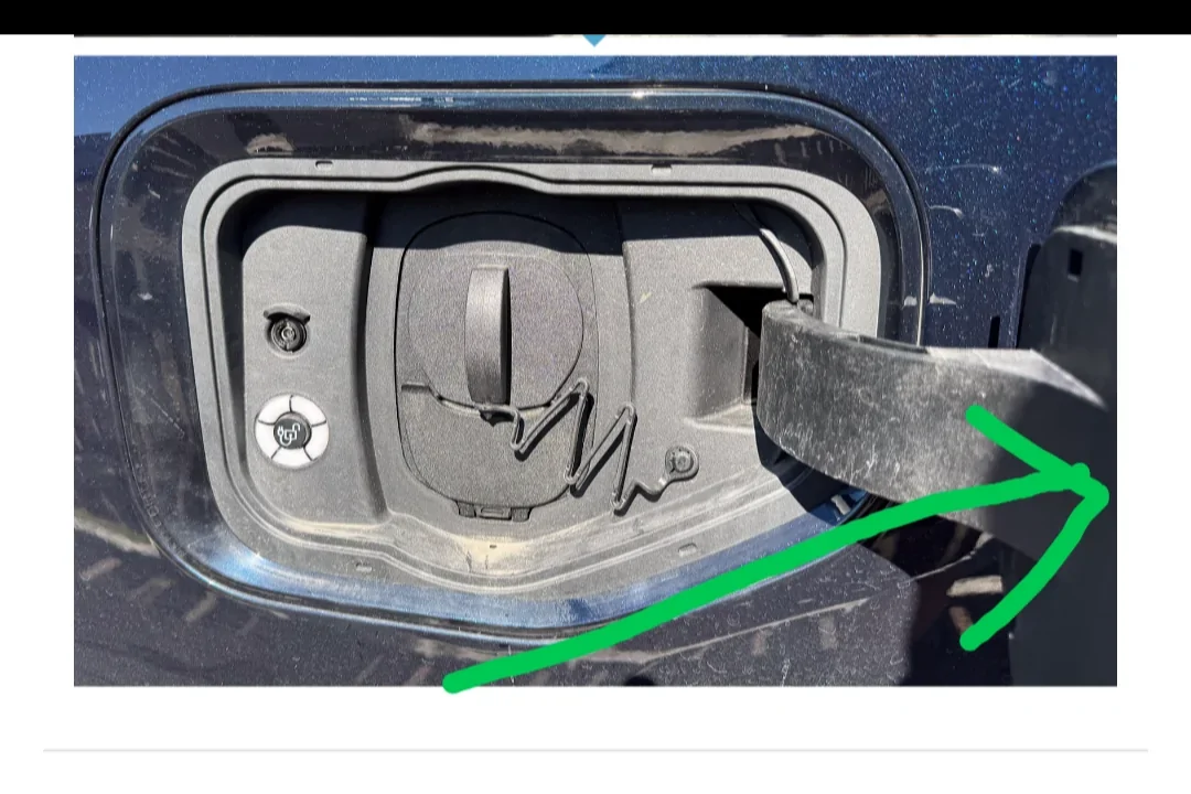 Ford F-150 Lightning Unlock truck from charge port? Screenshot_20251119-061107-049