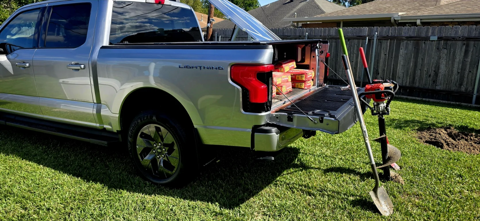 Ford F-150 Lightning Anyone using airbags for hauling with Lightning? 25flashload
