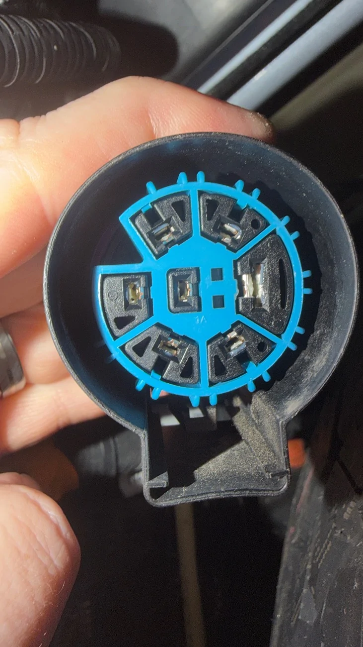 Ford F-150 Lightning Trailer Brake System Fault (See Manual) After the Recall IMG_6093