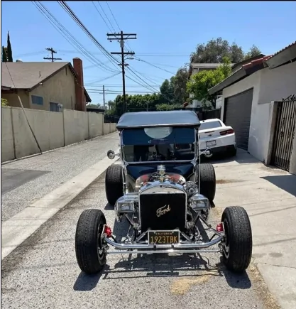 Ford F-150 Lightning SHOW US ALL YOUR FORDS…. 1764553985481-v6