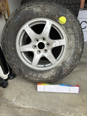 Ford F-150 Lightning For Sale - 2025 Lariat Powder Coated Black Wheels, Toyo Open Country AT3 EV tires, Spare Tire, TPMS sensors, Black Ford Lugs 70970A0D-431C-4D25-93E8-066C0D3D982C_4_5005_c