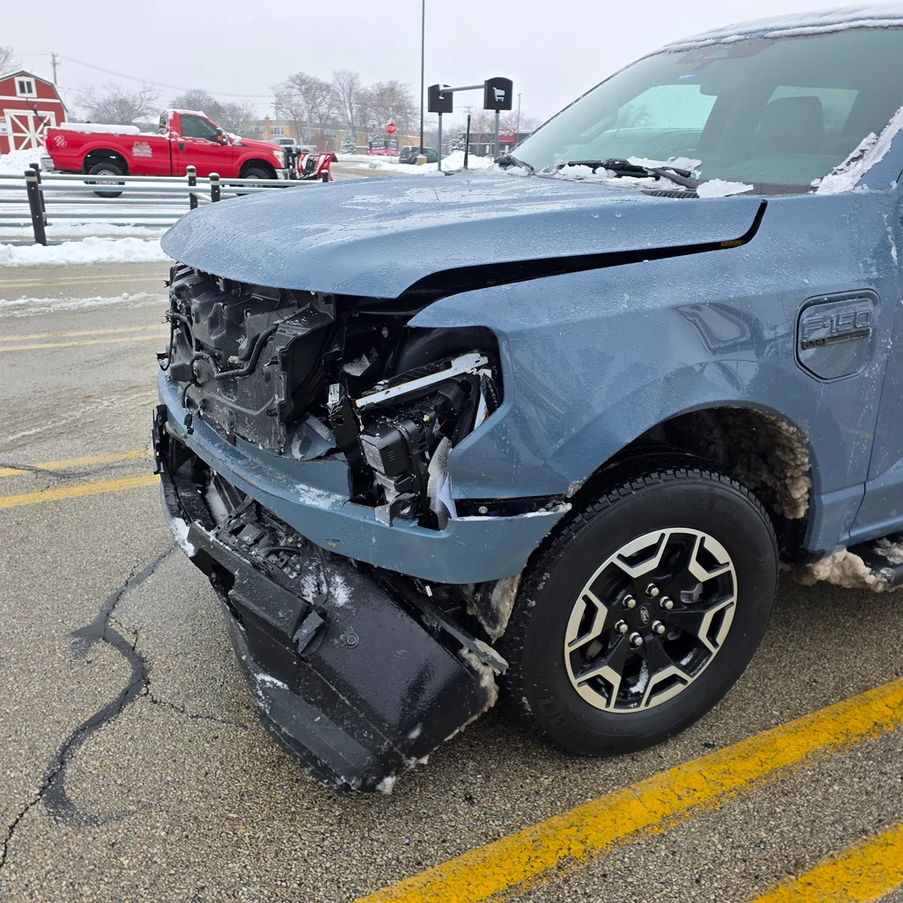 Ford F-150 Lightning PIT maneuver vs. 23 Lightning PRO 20251202_122229