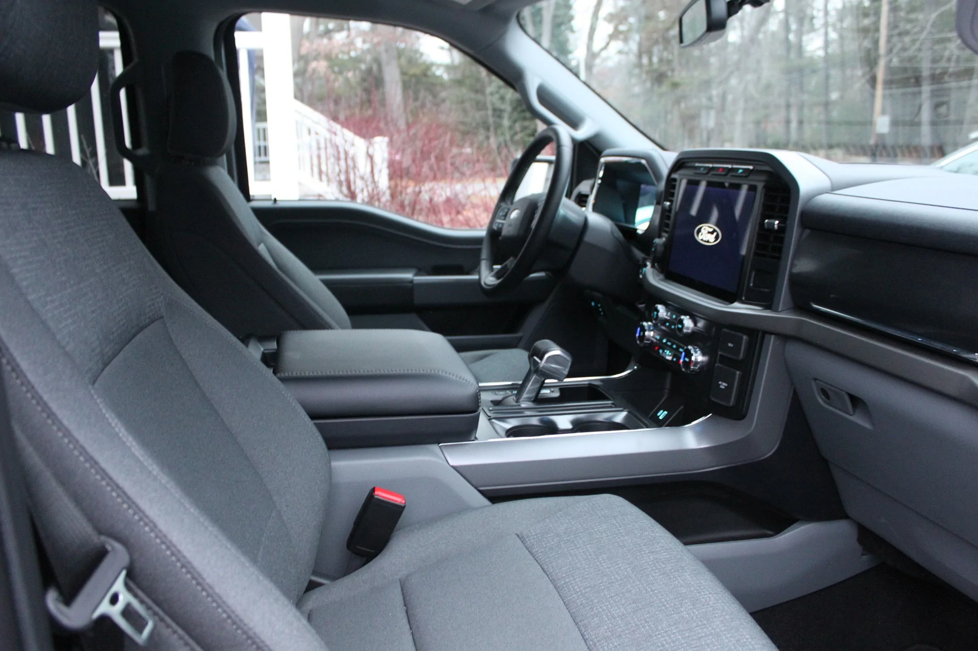 Ford F-150 Lightning Lease Transfer 2024 Ford F-150 Lightning XLT $444/mo + tax effective, $0 DAS, winter package, 29 months left IMG_2463