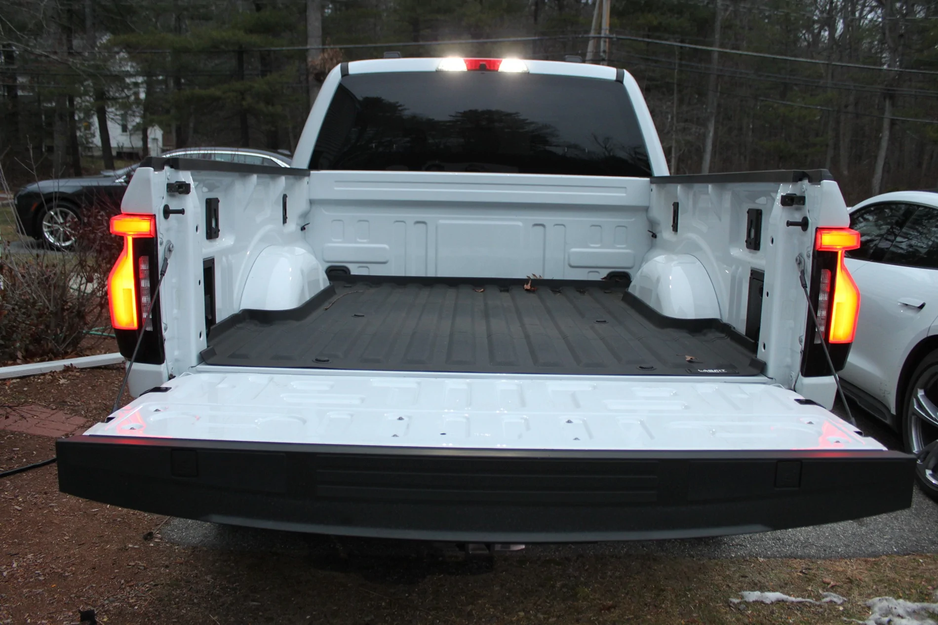 Ford F-150 Lightning Lease Transfer 2024 Ford F-150 Lightning XLT $444/mo + tax effective, $0 DAS, winter package, 29 months left IMG_2465