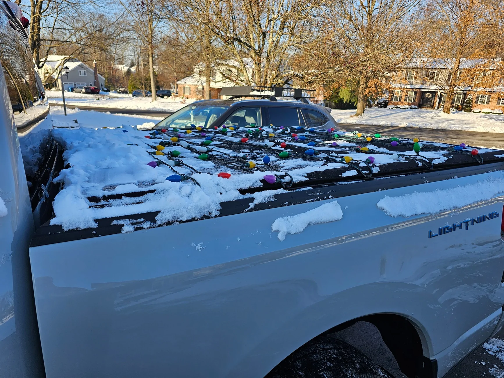 Ford F-150 Lightning Xmas lightning 20251216_090035