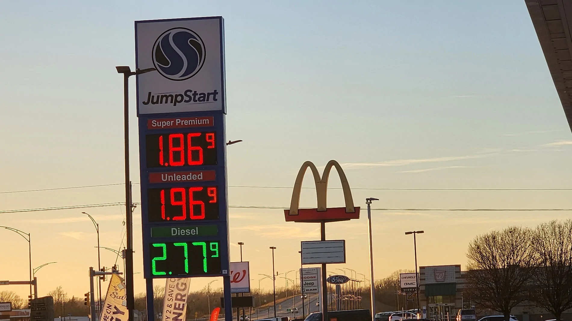 Ford F-150 Lightning Important Update: Ford EV Roadmap & Future of F-150 Lightning (EREV Next Gen Model) - ⛔️ ADMIN WARNING: NO POLITICS 20251222_165436