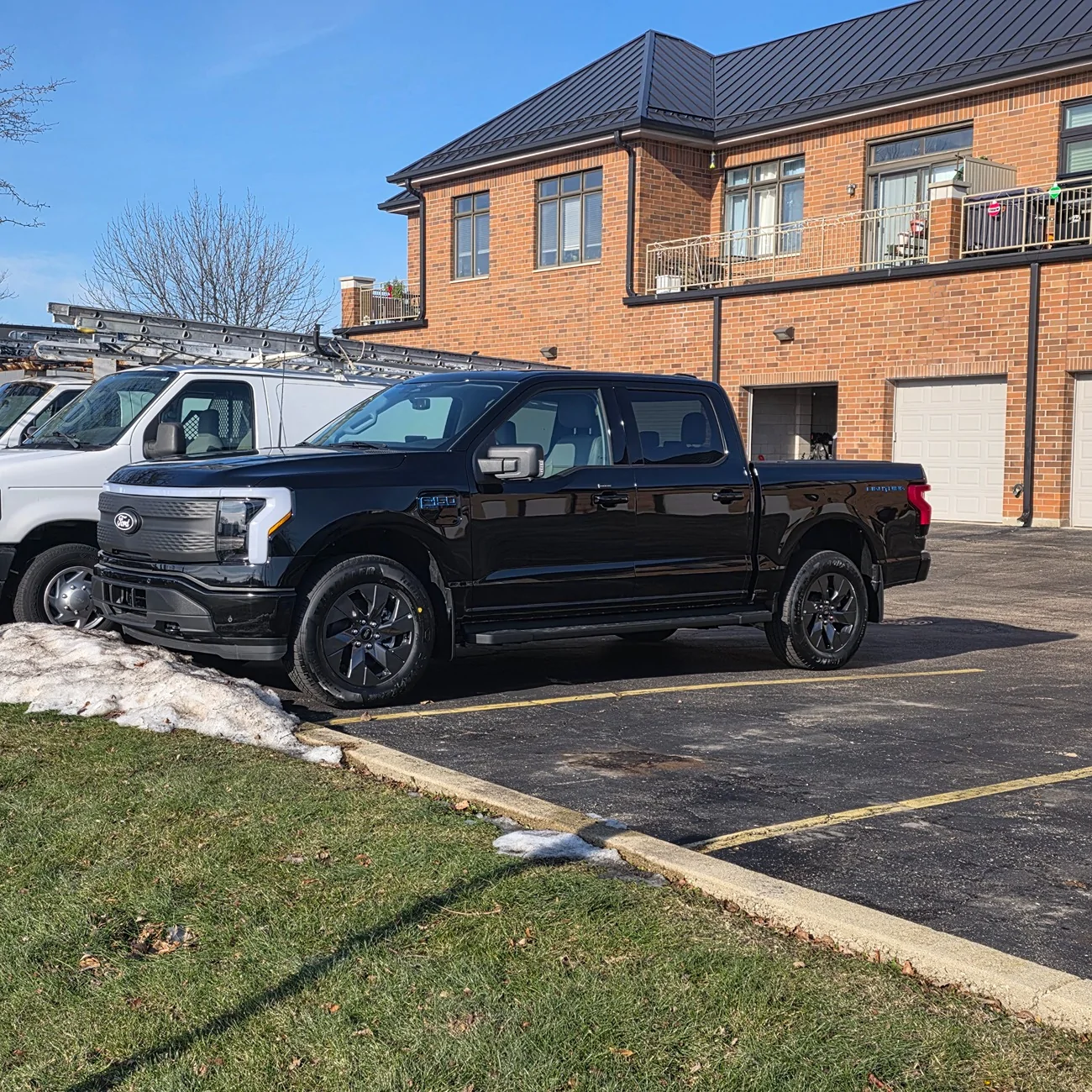 Ford F-150 Lightning Who would be stupid enough to buy after ford cancelin the lightning 20251223_105516