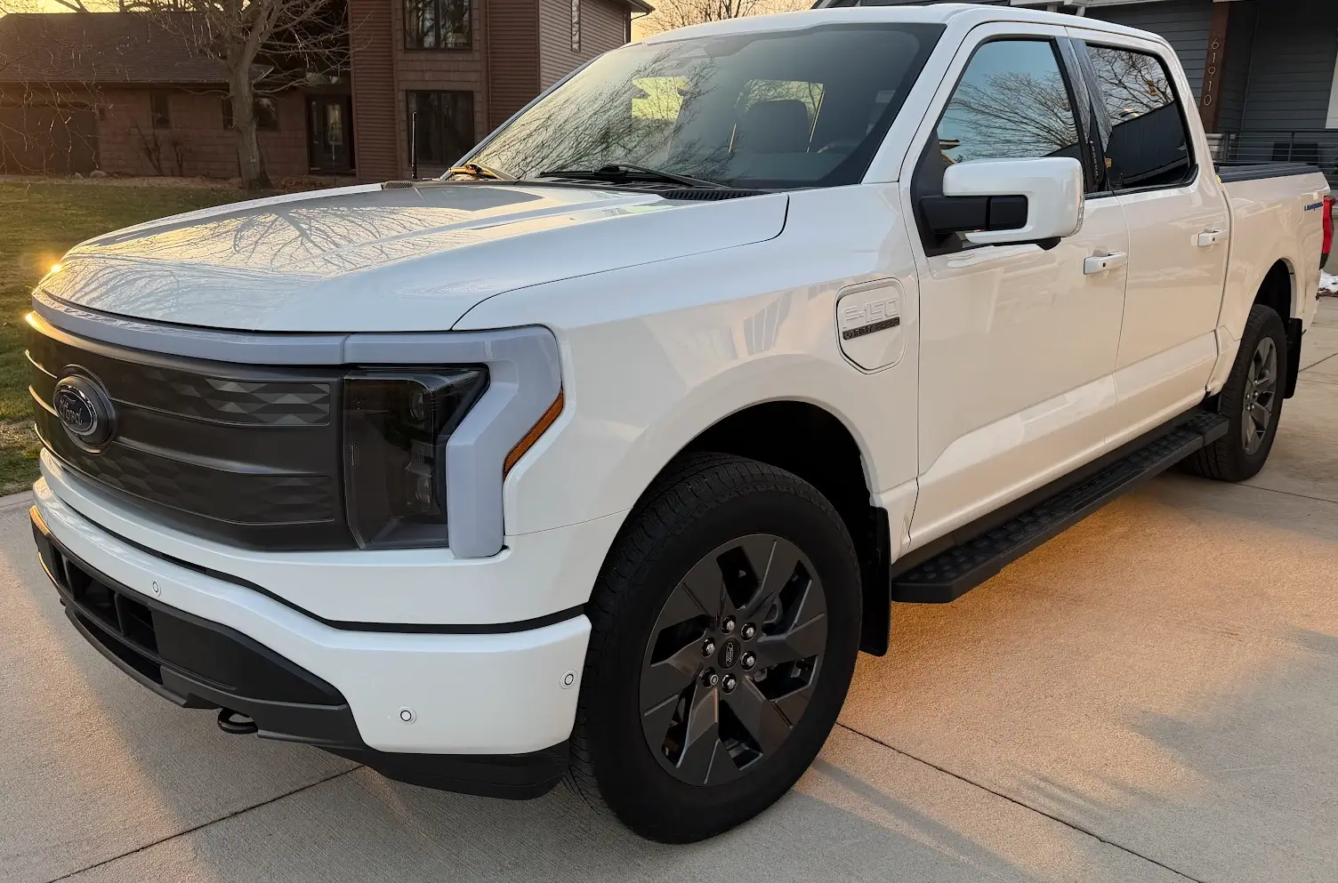 Ford F-150 Lightning 2023 Lariat ER, 28k miles, located in Sturgis Michigan Screenshot 2025-12-23 at 9.17.53 AM