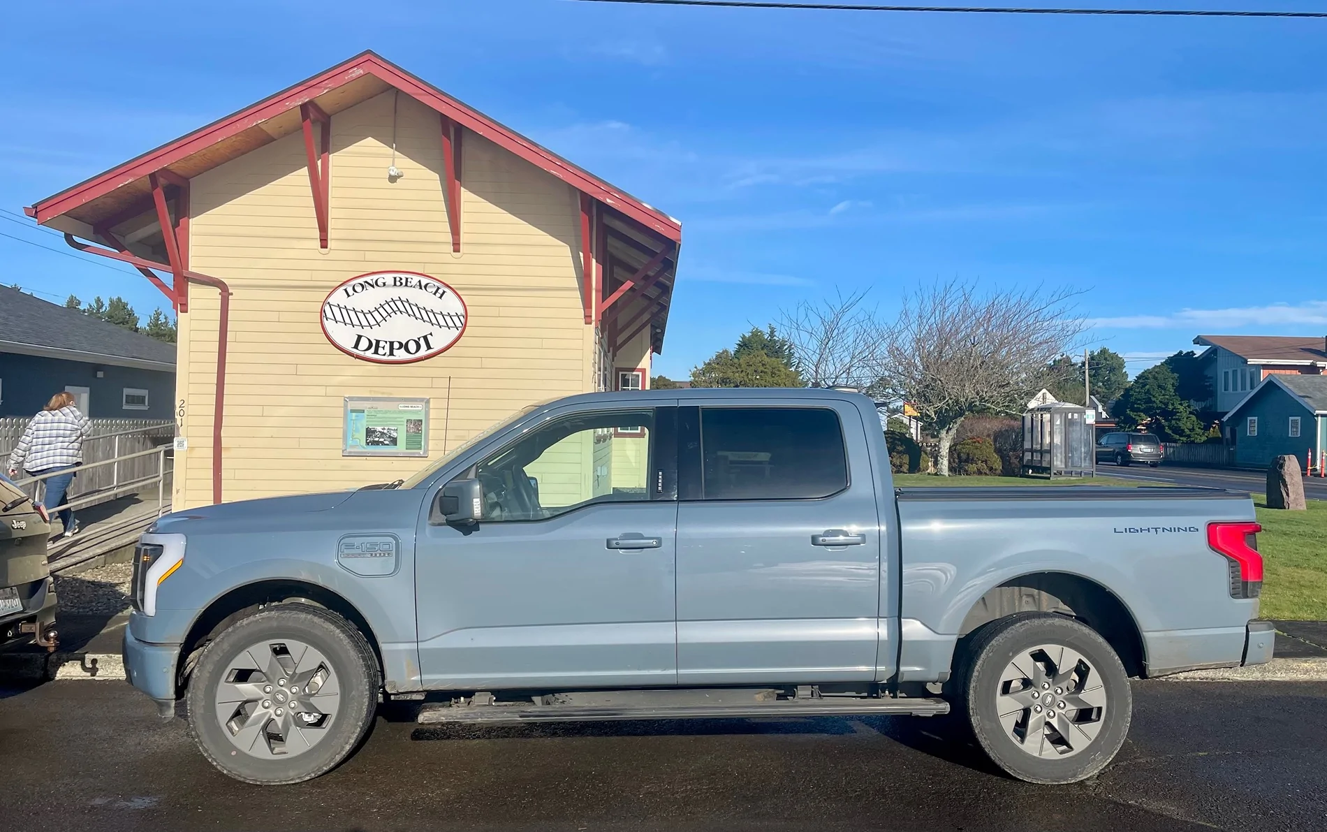 Ford F-150 Lightning What gives 17 years from now? IMG_2372