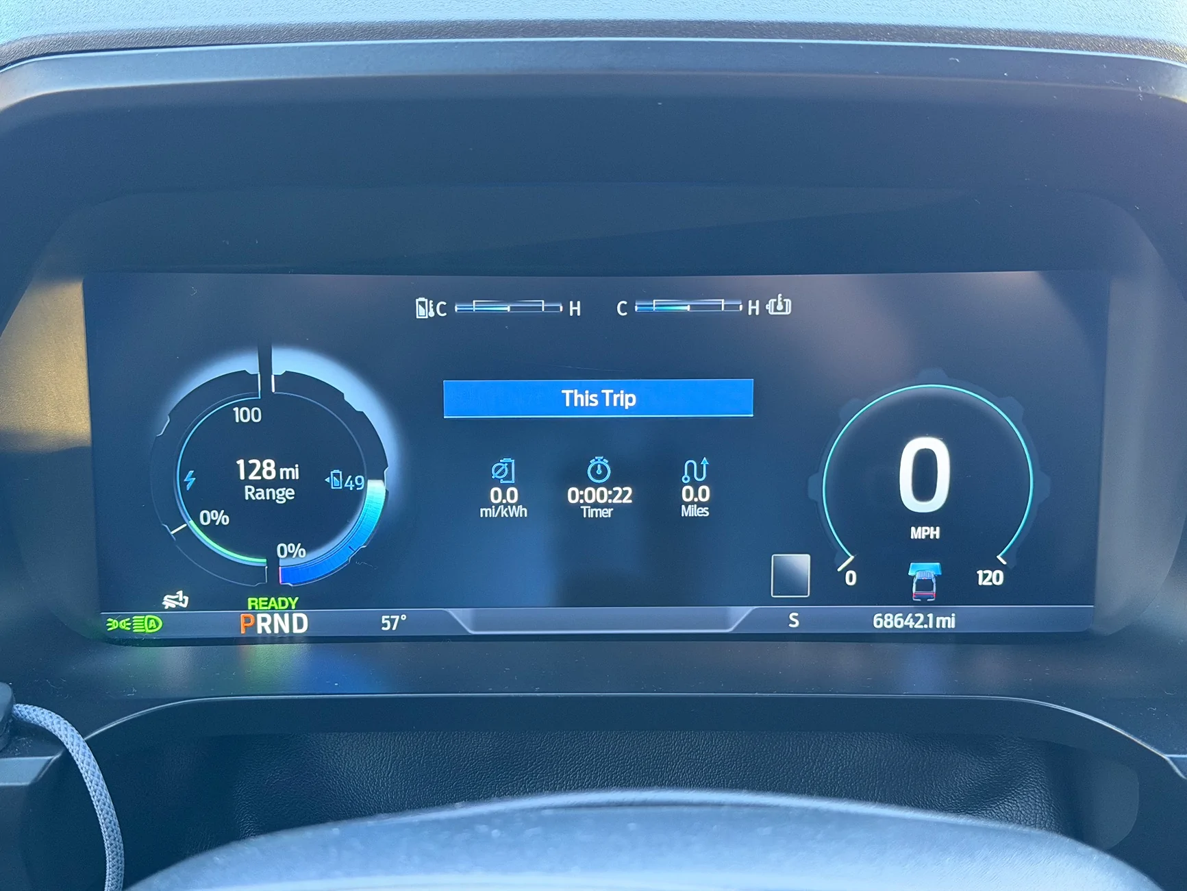 Ford F-150 Lightning 2022 Lariat ER - 69k miles - Max Tow, 9.6kW ProPower, Hard Tonneau, Spray-In Liner, Comma 3X IMG_5397