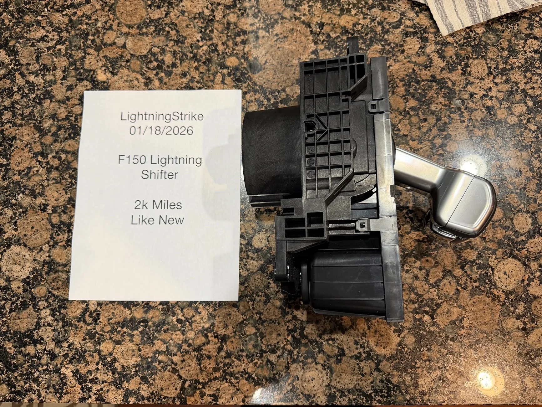 Ford F-150 Lightning Like New - F150 Lightning Motorized Shifter IMG_0423