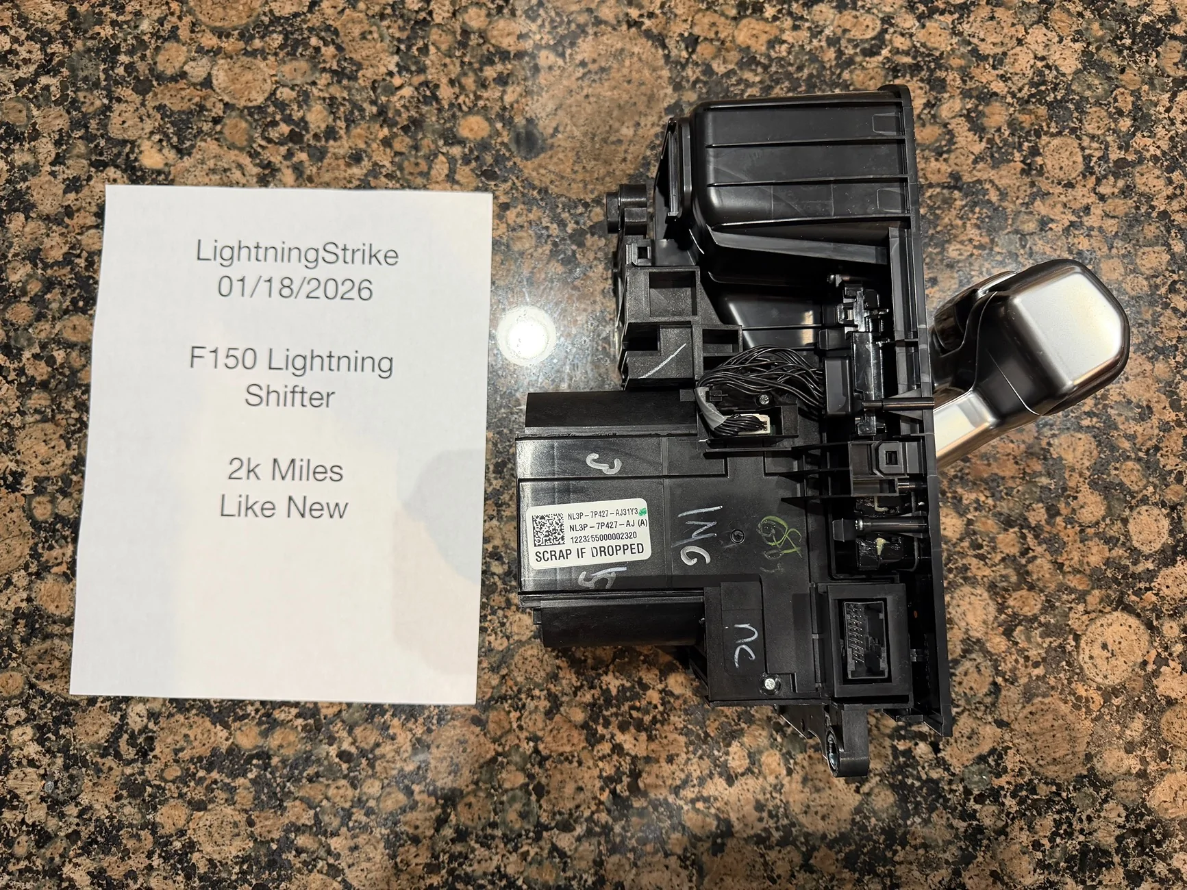 Ford F-150 Lightning Like New - F150 Lightning Motorized Shifter IMG_0424