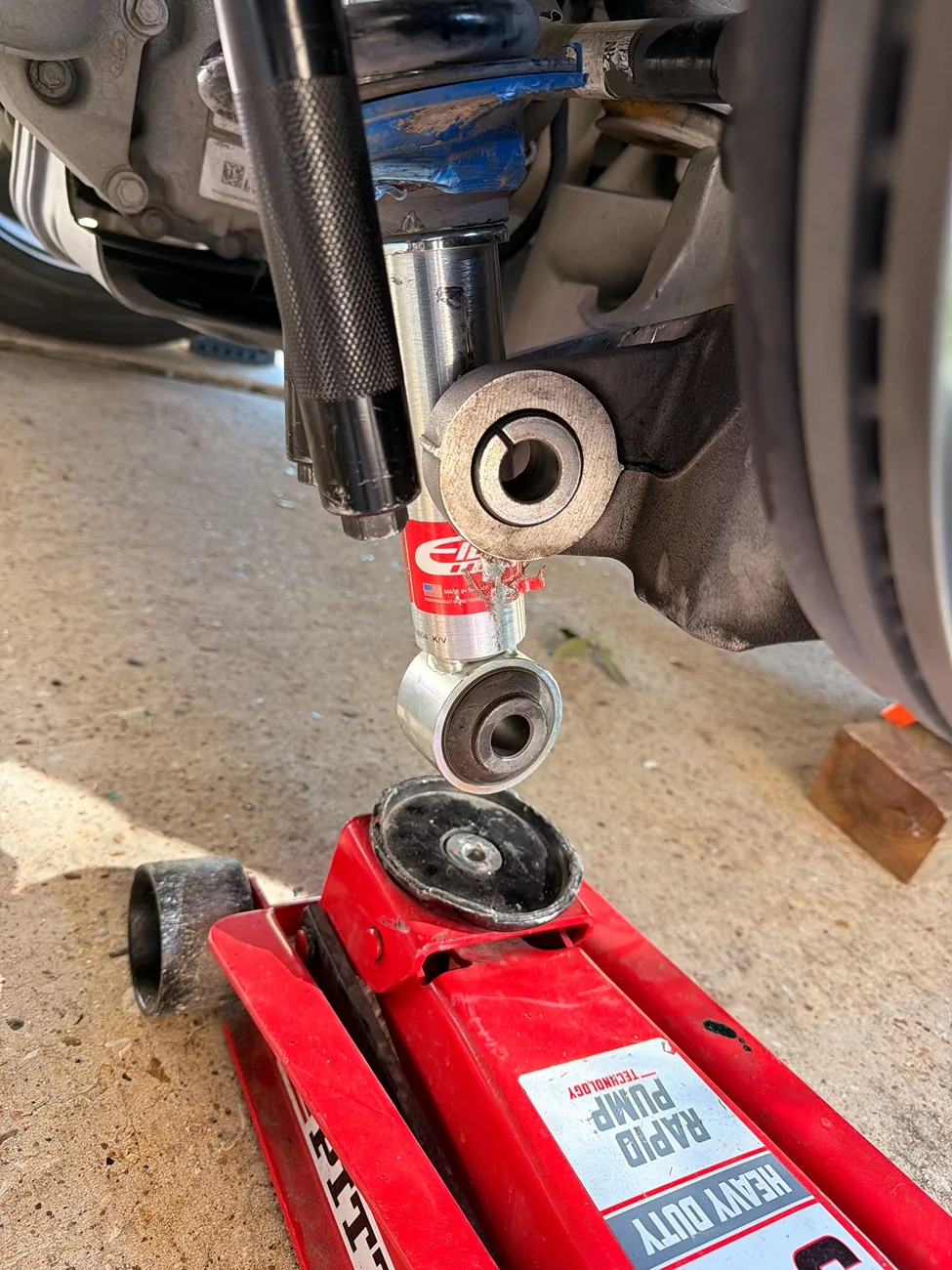 Ford F-150 Lightning Replacing rear shocks, having difficulty aligning bottom bolt 78344666351__2CB95AAB-A5E9-4A21-8406-D8C7E02EE779