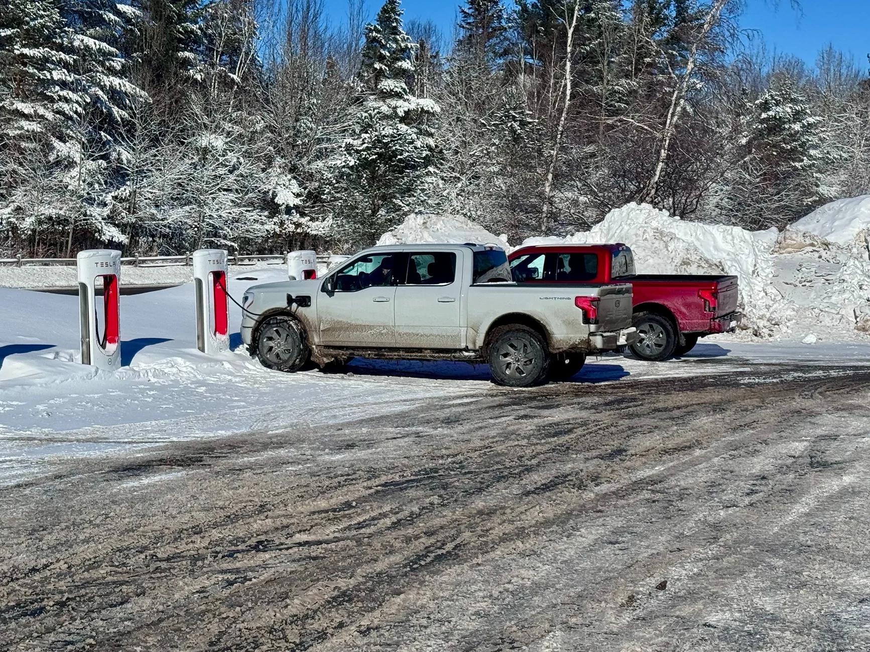 Ford F-150 Lightning No bill for Plug & Charge at Tesla supercharger IMG_5817 2
