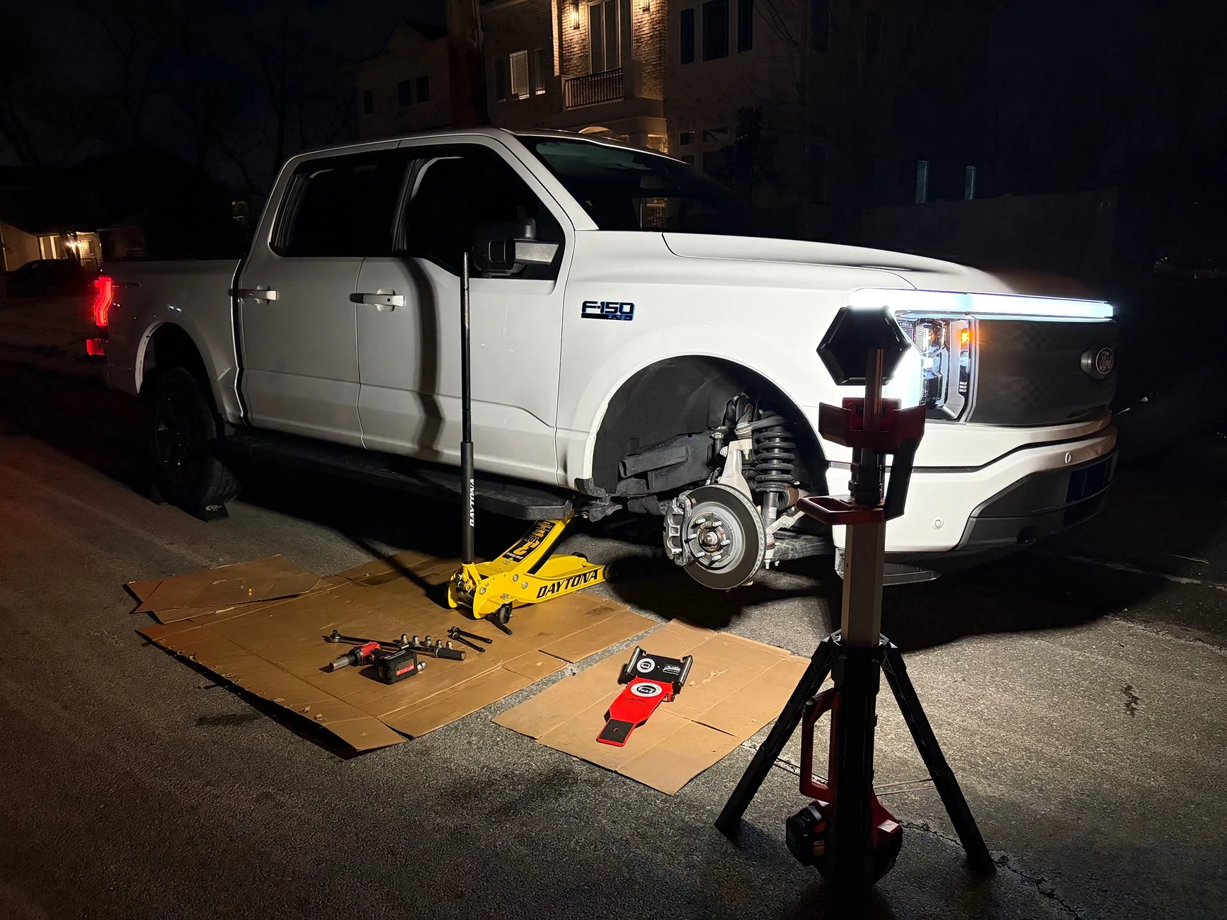 Ford F-150 Lightning Snow Tires Are On- Excessive Rust on Axle Nut IMG_3202