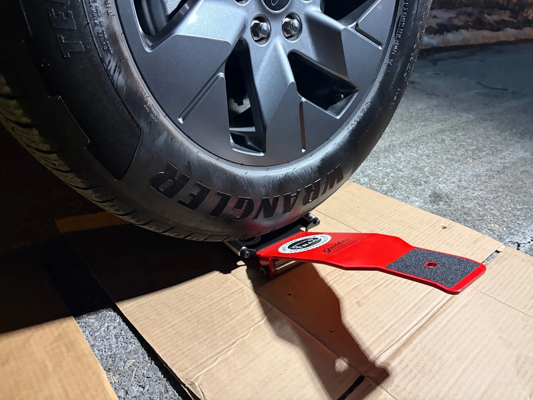 Ford F-150 Lightning Snow Tires Are On- Excessive Rust on Axle Nut IMG_3201