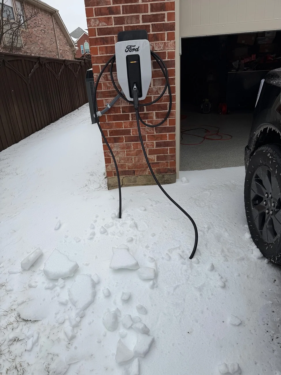 Ford F-150 Lightning Snow Storm Fizzled Out, No Big Deal for the Lightning IMG_0308