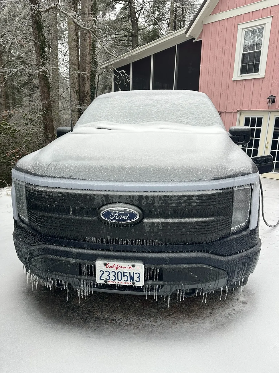 Ford F-150 Lightning Popping (electric) Tailgate IMG_9749