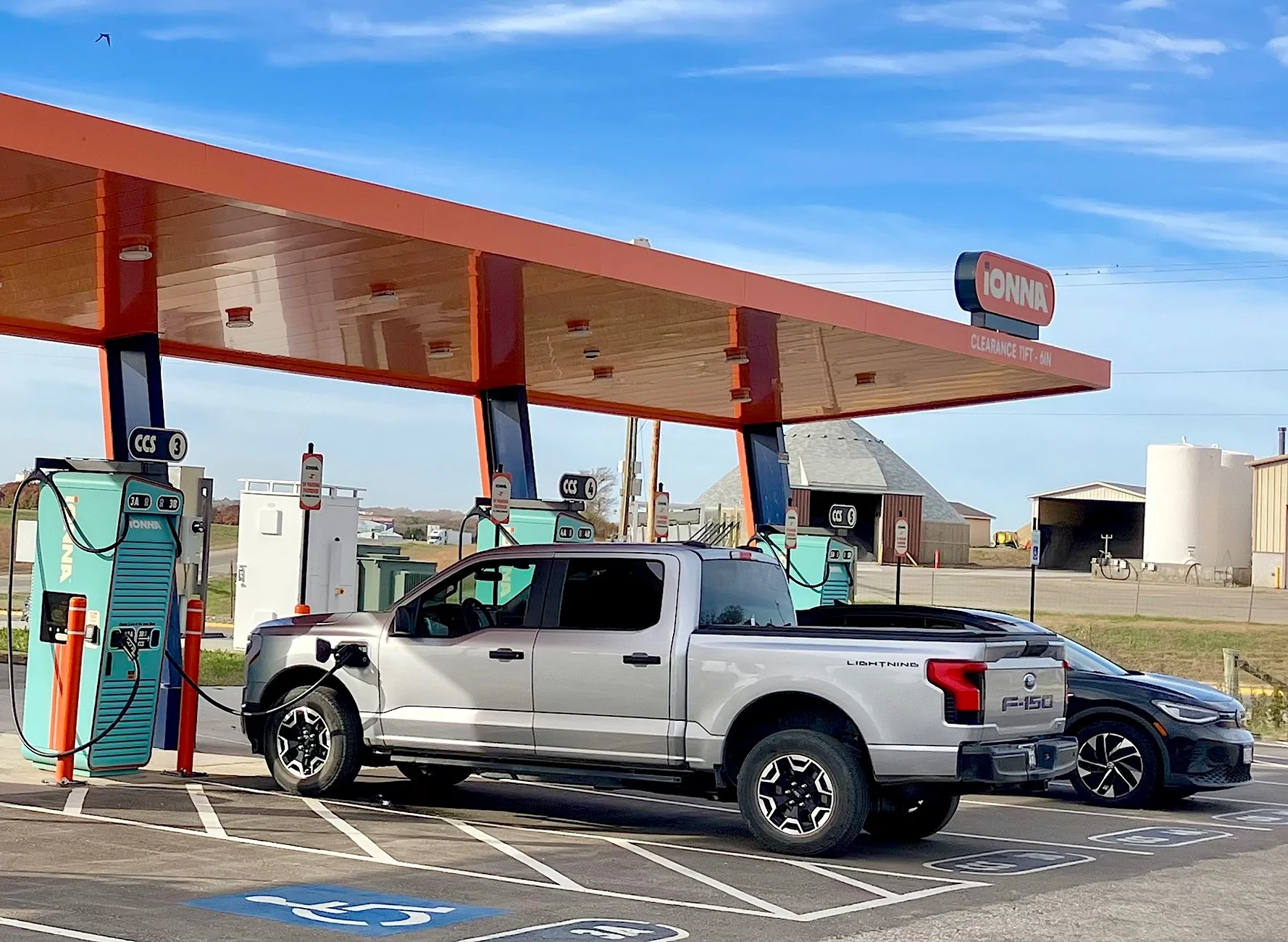 Ford F-150 Lightning $0.20/kWh Charging this Weekend + IONNA Birthday Meetups 🎂 ionna
