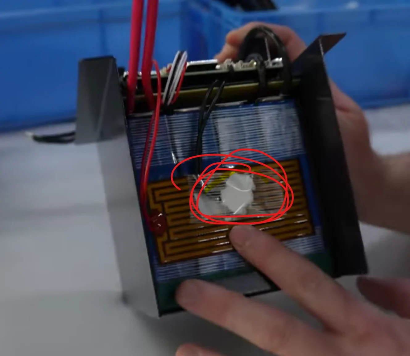 Ford F-150 Lightning 12 volt Lithium Battery vs. 12 volt Lead Acid Battery 1770506981383-3r