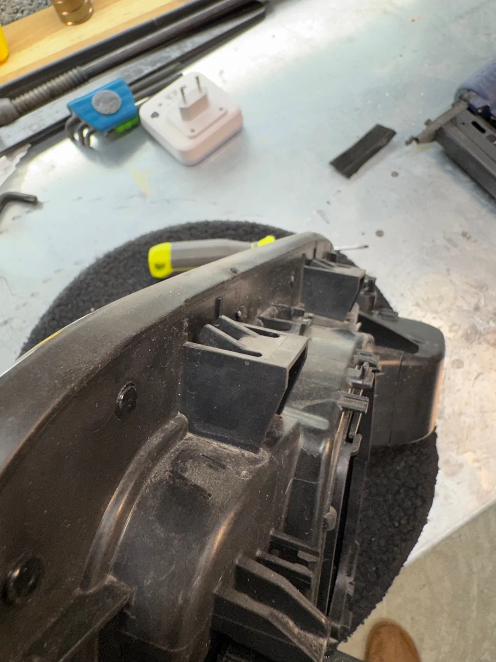 Ford F-150 Lightning anyone’s charge port door getting stuck?(UPDATE FIX) IMG_1314