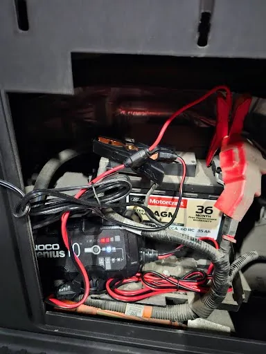 Ford F-150 Lightning 12v Battery Perpetual Charger (while truck is on) 0de14f658d6dd20e9a534a68bb353294c85e656d-1