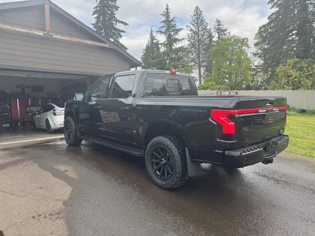 Ford F-150 Lightning Cybertruck for a couple of days... Again Lightning2