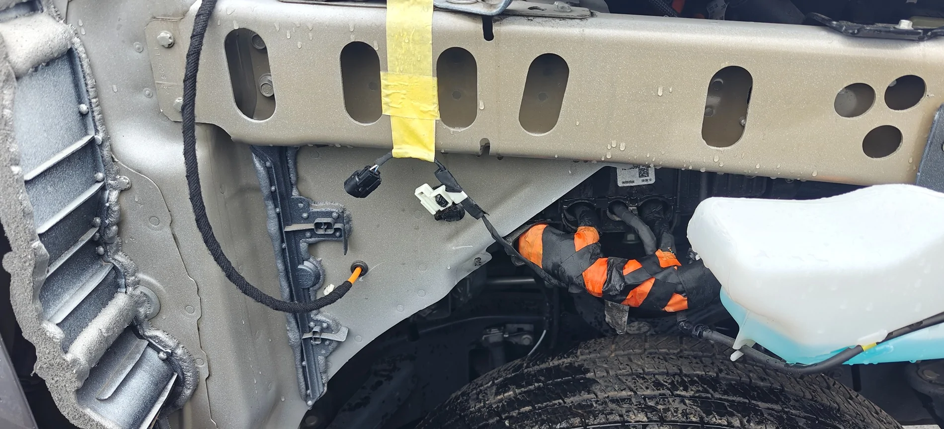 Ford F-150 Lightning 2024 f150 Lightning Flash - Missing /Unidentified part after a collision 1000068295