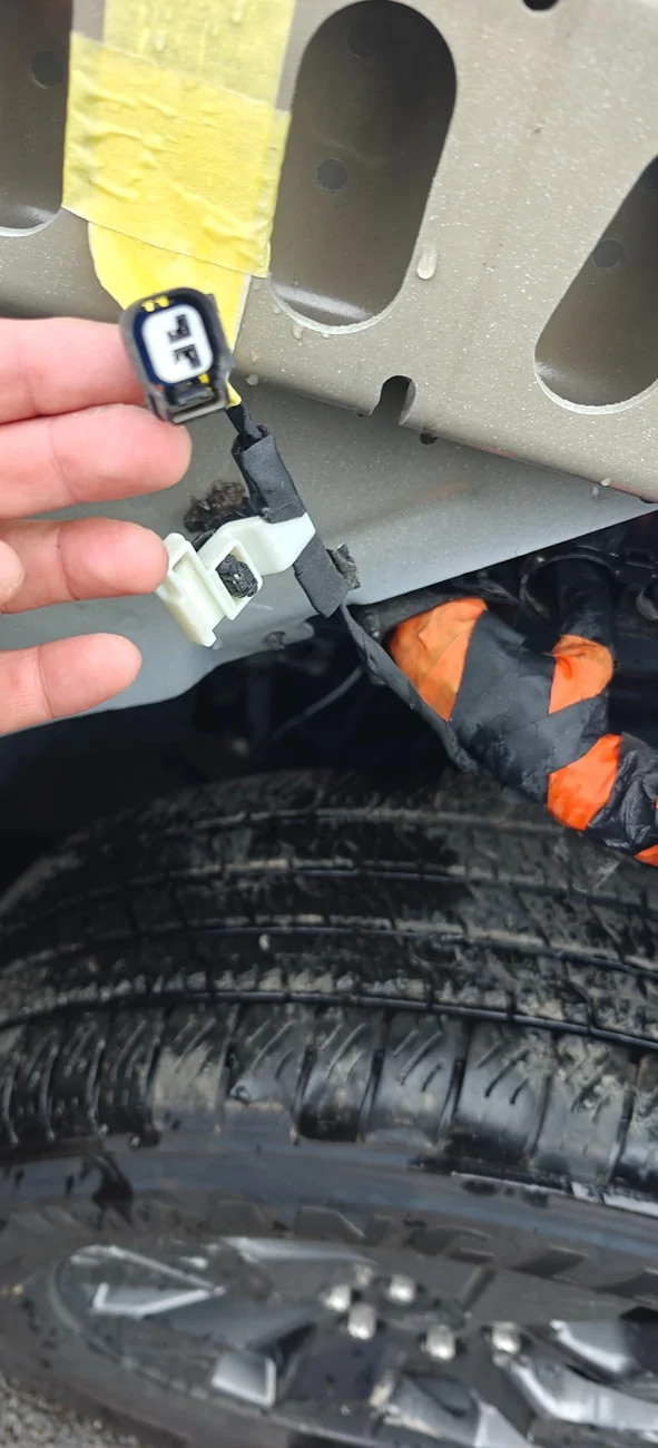 Ford F-150 Lightning 2024 f150 Lightning Flash - Missing /Unidentified part after a collision 1000068294