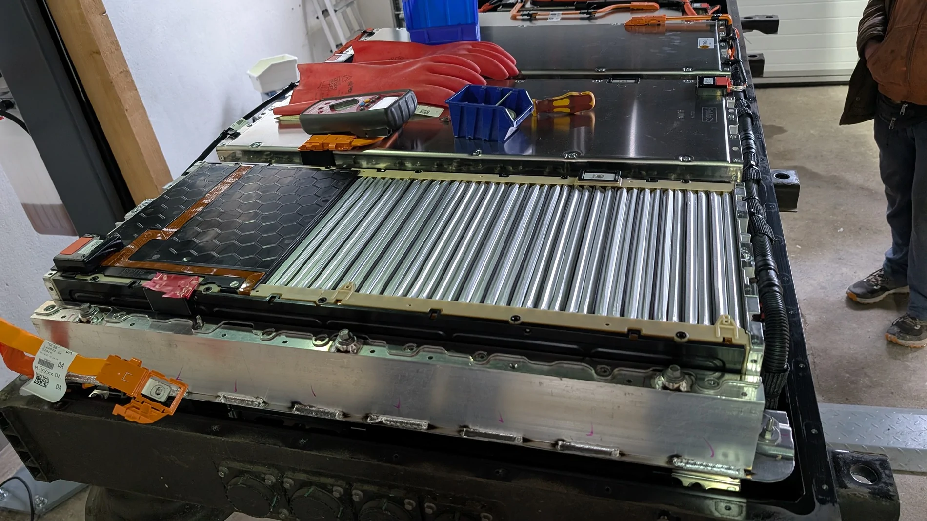 Ford F-150 Lightning Cell undervoltage of one cell - charging no longer possible Bild5