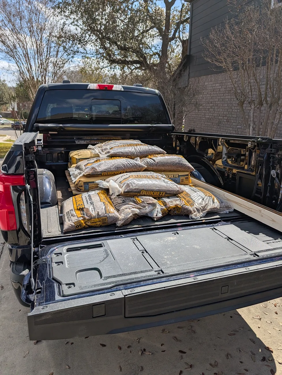 Ford F-150 Lightning First Heavy Haul PXL_20260301_172749894