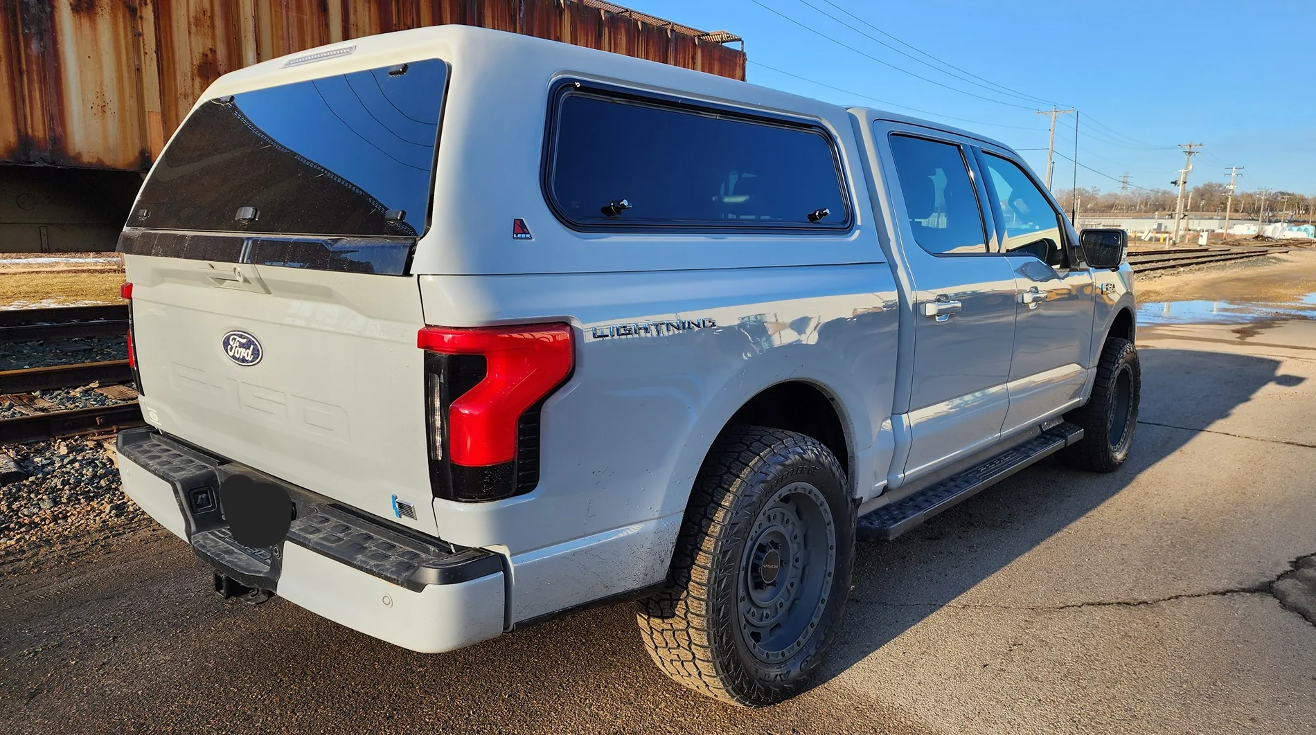 Ford F-150 Lightning Nose high: 3.25" RC level lift (+2" front, -1.25" rear) with 305/55r20 G3 tires 20260307_165104