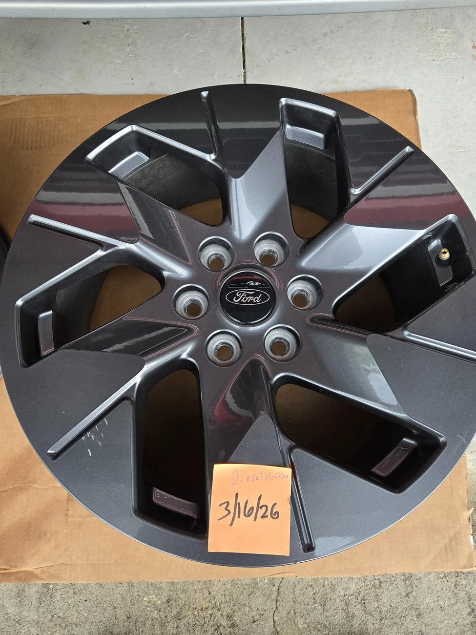 Ford F-150 Lightning Single Lariat Wheel $175 20260316_162723