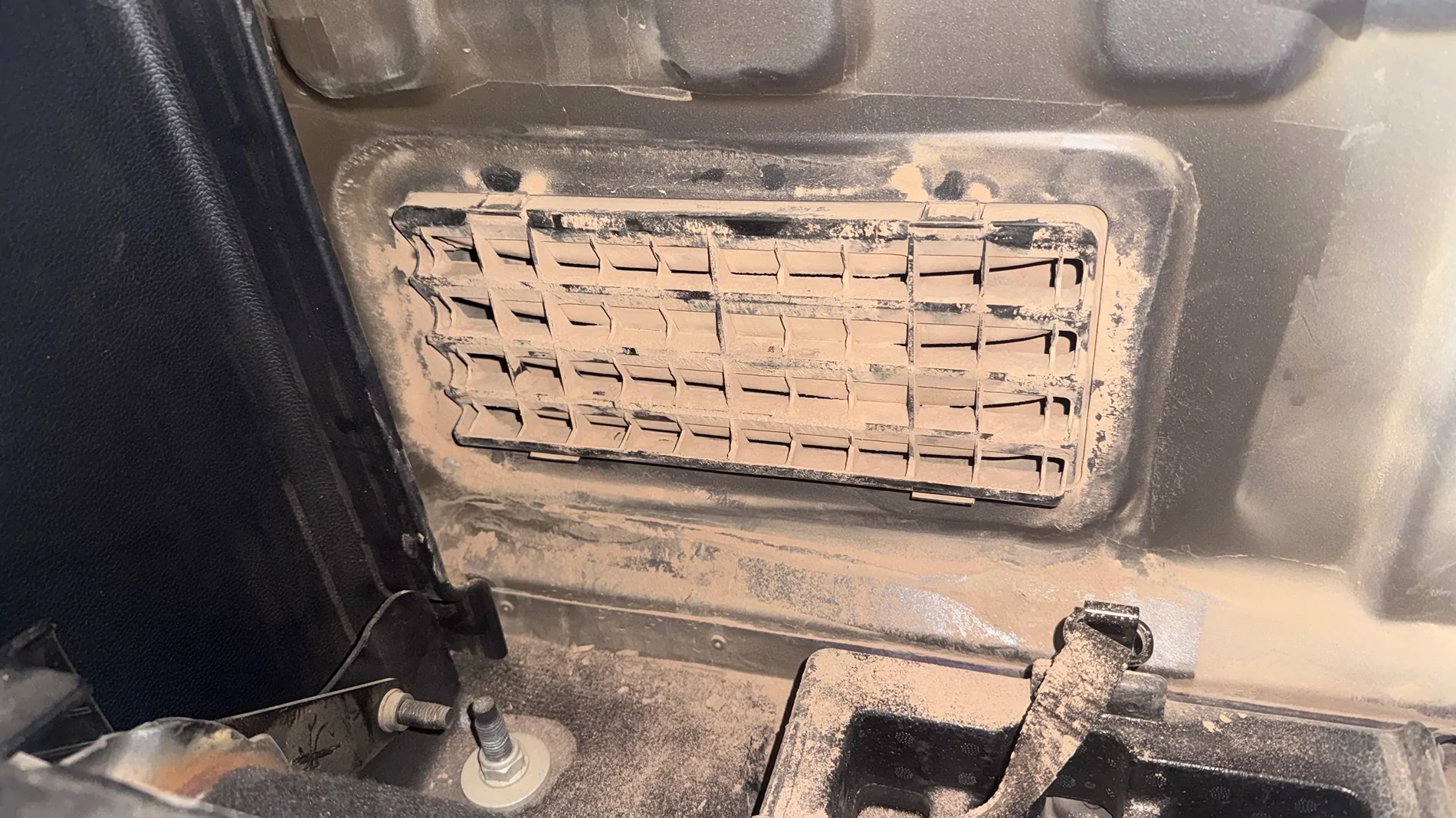 Ford F-150 Lightning Rear cabin vents (behind rear seats) IMG_0184