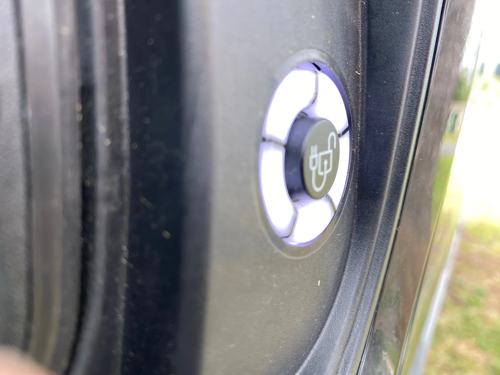 Ford F-150 Lightning Charge door ajar warning but not open? IMG_3333