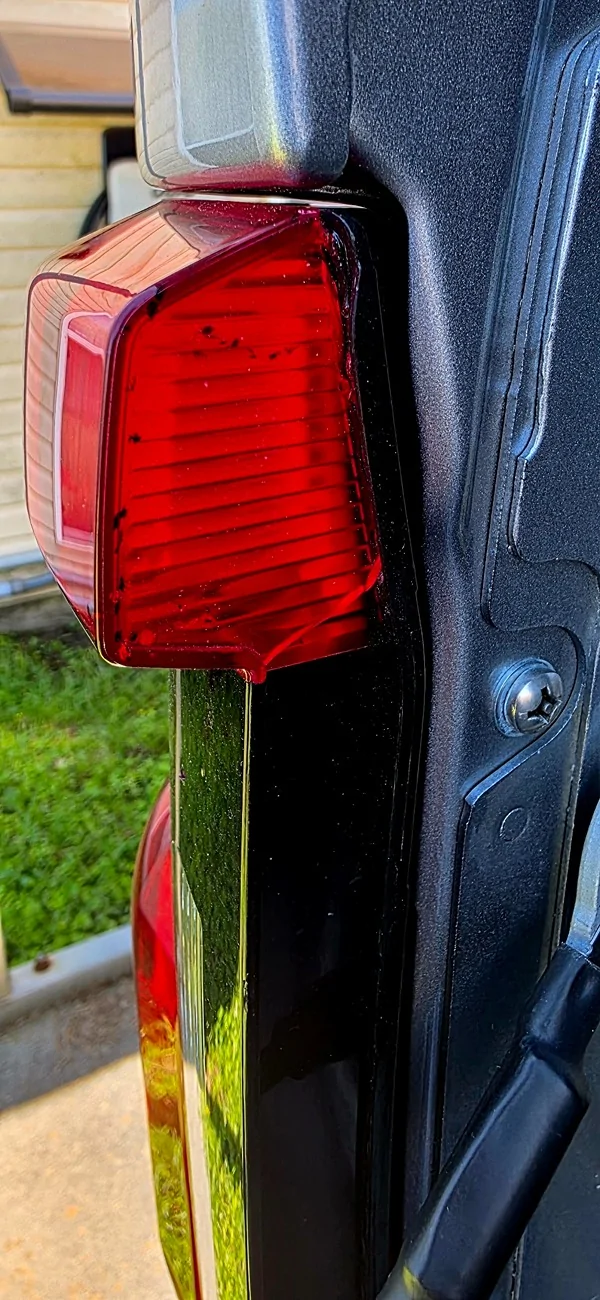 Ford F-150 Lightning 2025 Flash Taillight Water Accumulation 25lightningtaillightcrack