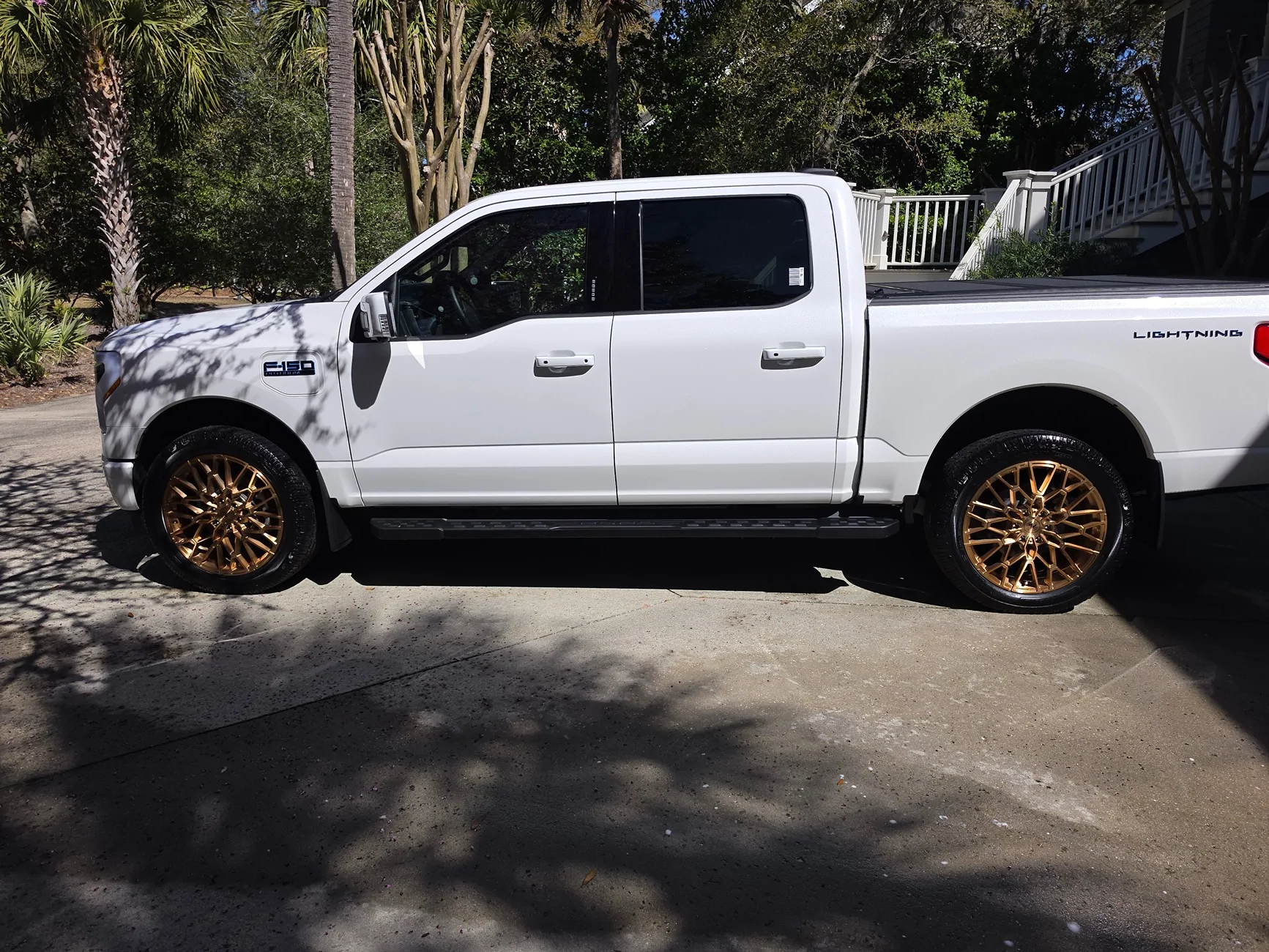 Ford F-150 Lightning Tire Size and Range 2025Plat#2