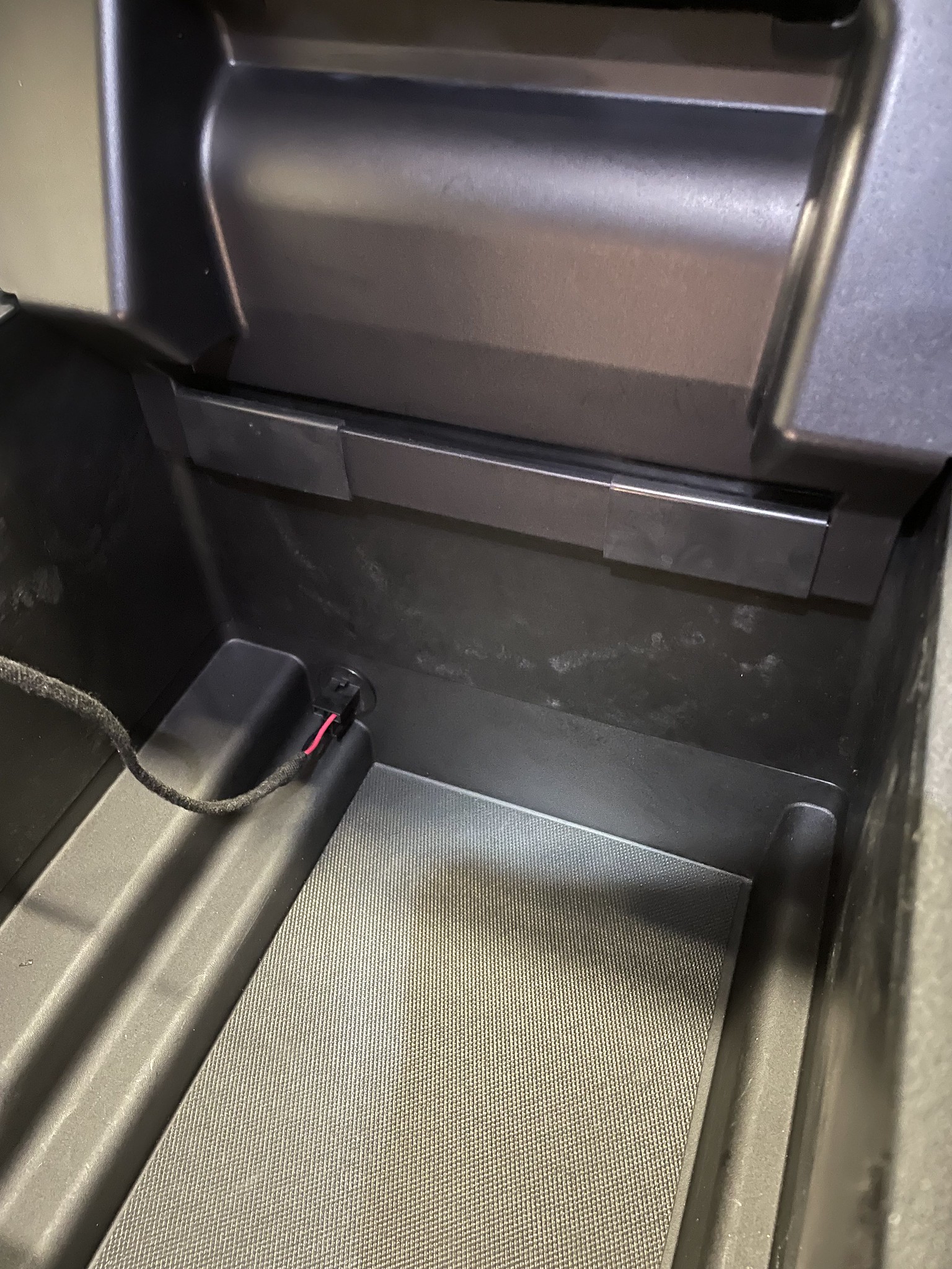 Ford F-150 Lightning Dometic CCF-T install 55199699484_b0ab075f0e_k