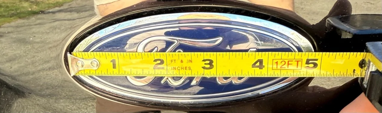 Ford F-150 Lightning Lightning Lariat Tailgate Badges emblem 1