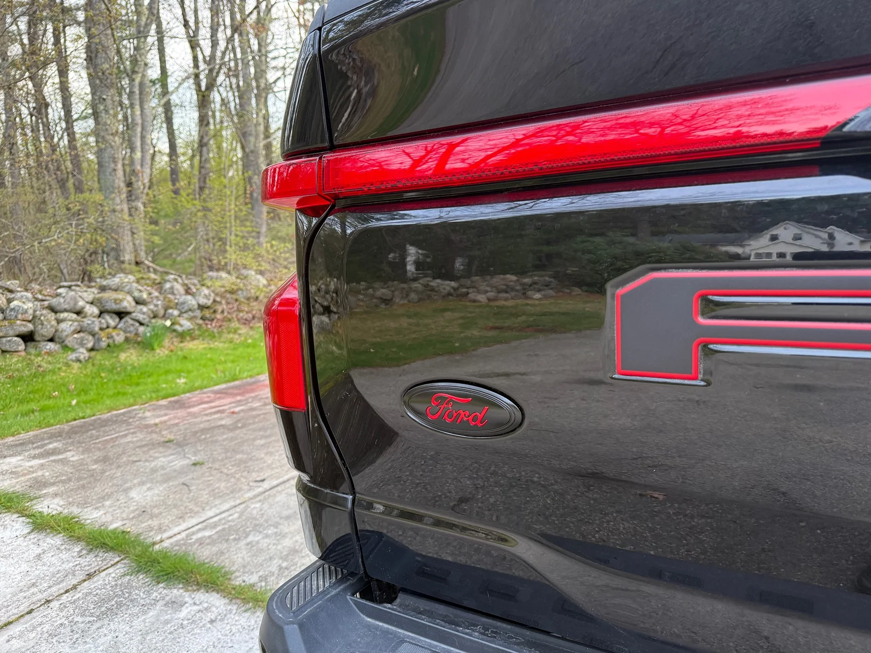Ford F-150 Lightning Painting Tailgate Badge - Lariat Trim IMG_2322