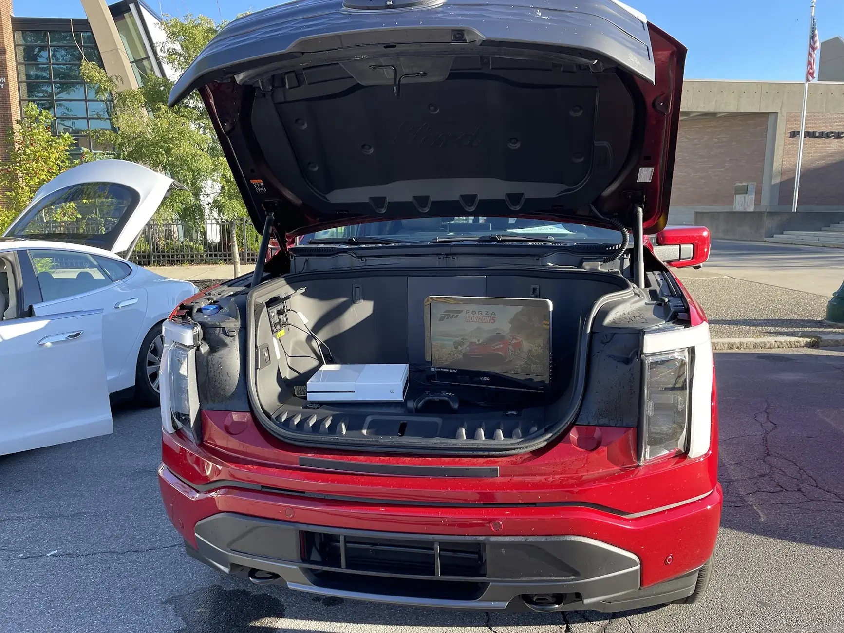 Ford F-150 Lightning How to brew the perfect Fruncaccino ☕️  What have you plugged into your Lightning / used the frunk for? 1778243190154-8