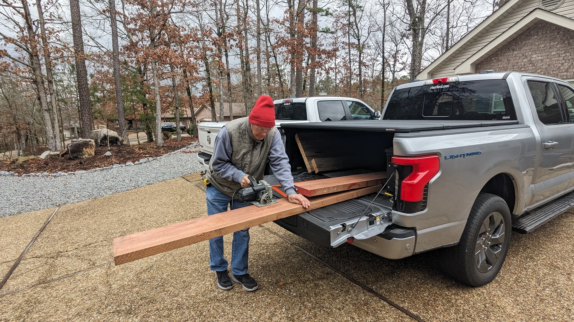 Ford F-150 Lightning How to brew the perfect Fruncaccino ☕️  What have you plugged into your Lightning / used the frunk for? cutting wood