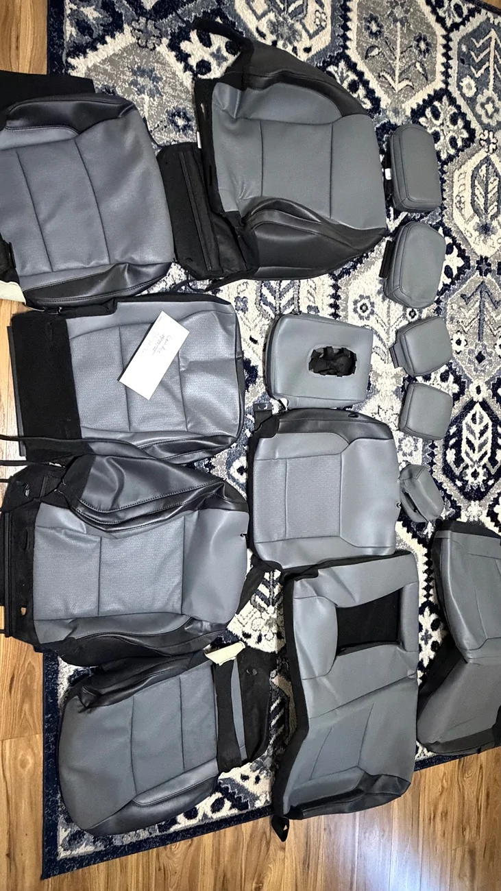 Ford F-150 Lightning WTS 2025 Lariat Seats Covers IMG_1723