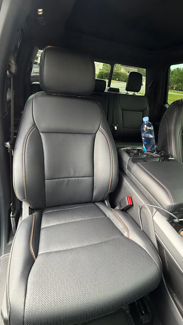 Ford F-150 Lightning WTS 2025 Lariat Seats Covers IMG_1745