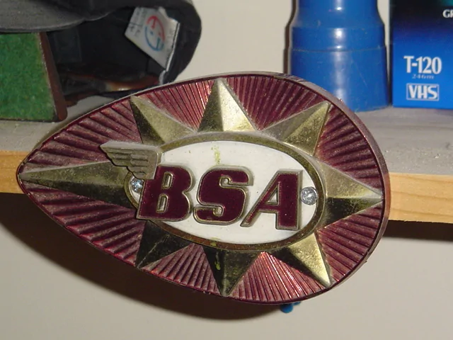 Ford F-150 Lightning Ice vehicles suck 2007-Mar-21 005BSA-emblem 1