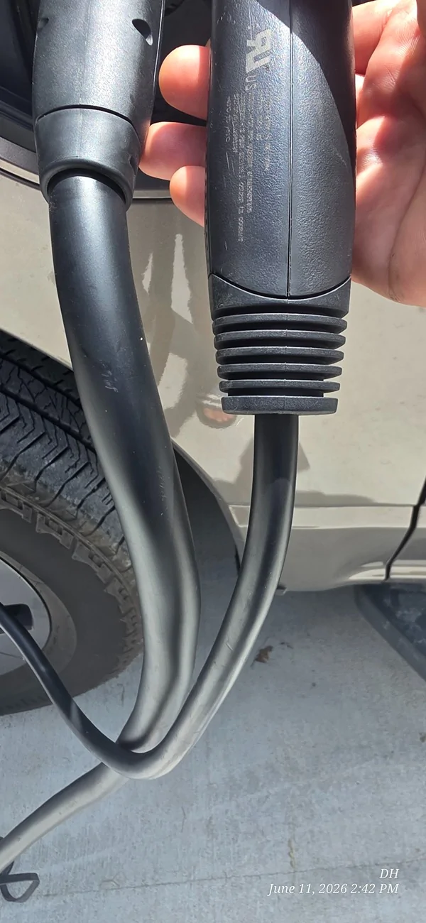 Ford F-150 Lightning Super slow charge on NEMA14-50 on a 50 AMP circuit and using Ford Mobile Charger chargecabl
