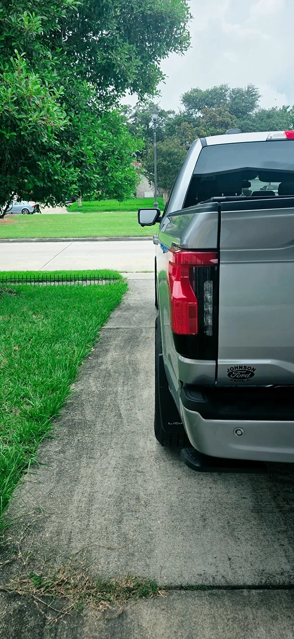 Ford F-150 Lightning New shoes. 20260617_140705