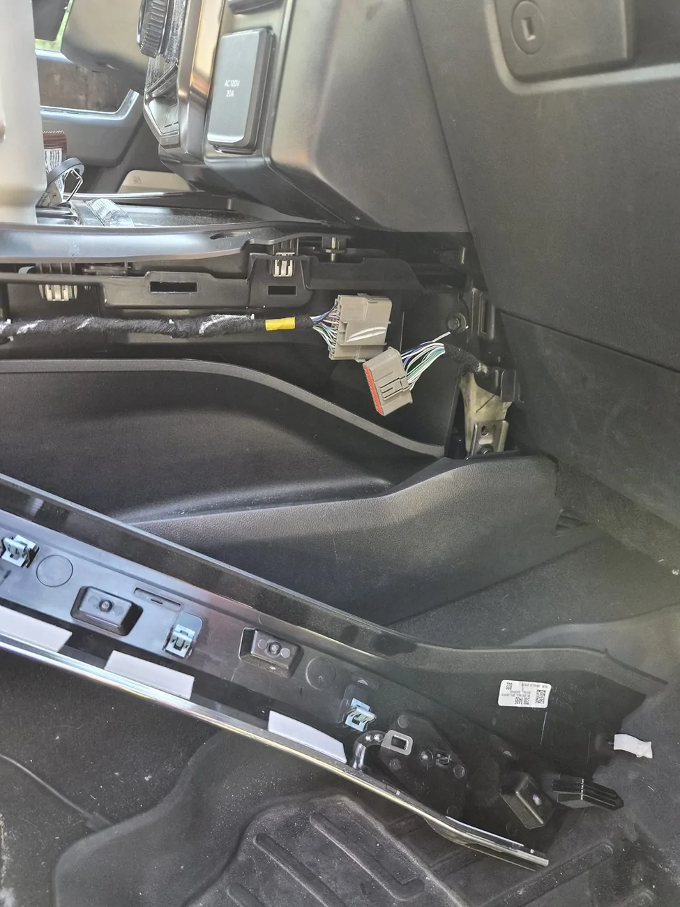 Ford F-150 Lightning Console to column shift swap mod? Plug Location